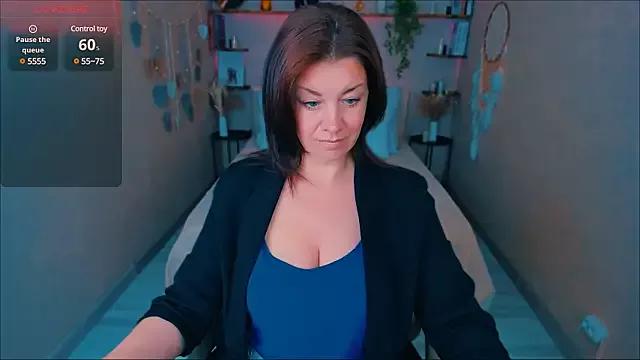 Customizable and immersive: Energize your taste buds and checkout our delicious choice of amateur cams liveshows with excited livestreamers getting their sweet physiques pounded with their beloved vibrating toys.