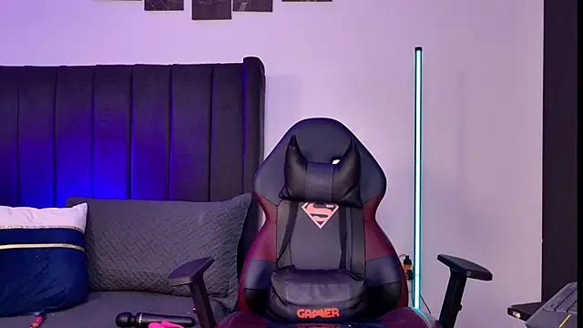 Customizable and immersive: Energize your taste buds and checkout our delicious choice of amateur cams liveshows with excited livestreamers getting their sweet physiques pounded with their beloved vibrating toys.