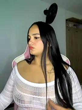 Andrea-Lu from StripChat is Freechat