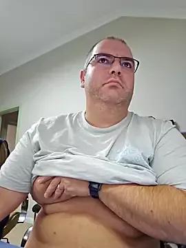 Andrew1900529 from StripChat is Freechat