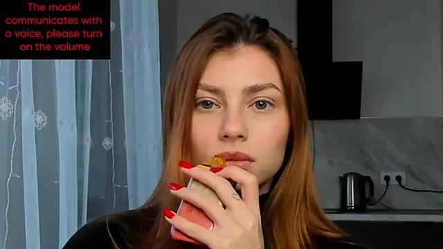AngelaSwan from StripChat is Freechat
