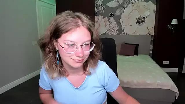 Customizable and immersive: Energize your taste buds and checkout our delicious choice of amateur cams liveshows with excited livestreamers getting their sweet physiques pounded with their beloved vibrating toys.