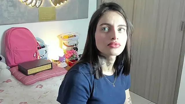 Customizable and immersive: Energize your taste buds and checkout our delicious choice of amateur cams liveshows with excited livestreamers getting their sweet physiques pounded with their beloved vibrating toys.