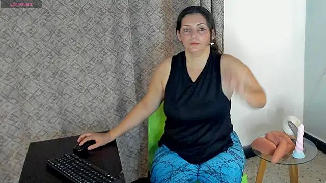 Customizable and immersive: Energize your taste buds and checkout our delicious choice of amateur cams liveshows with excited livestreamers getting their sweet physiques pounded with their beloved vibrating toys.