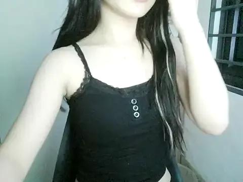 Annabelle-e from StripChat is Freechat