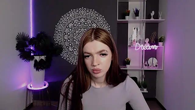 Customizable and immersive: Energize your taste buds and checkout our delicious choice of amateur cams liveshows with excited livestreamers getting their sweet physiques pounded with their beloved vibrating toys.