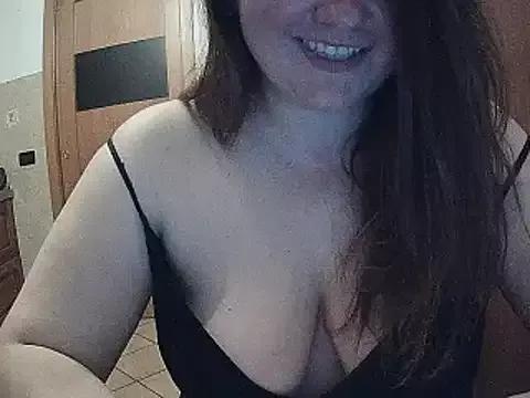 AnnalisaAnna from StripChat is Freechat