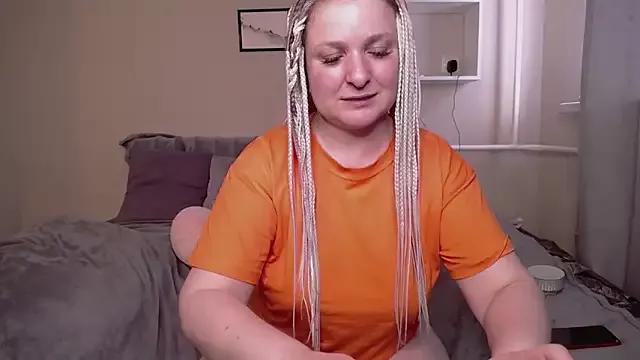Customizable and immersive: Energize your taste buds and checkout our delicious choice of amateur cams liveshows with excited livestreamers getting their sweet physiques pounded with their beloved vibrating toys.