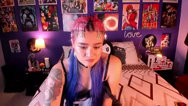 Customizable and immersive: Energize your taste buds and checkout our delicious choice of amateur cams liveshows with excited livestreamers getting their sweet physiques pounded with their beloved vibrating toys.