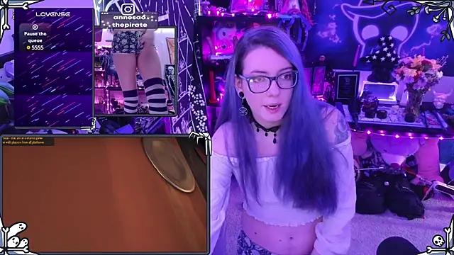 Customizable and immersive: Energize your taste buds and checkout our delicious choice of amateur cams liveshows with excited livestreamers getting their sweet physiques pounded with their beloved vibrating toys.