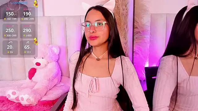 Customizable and immersive: Energize your taste buds and checkout our delicious choice of amateur cams liveshows with excited livestreamers getting their sweet physiques pounded with their beloved vibrating toys.