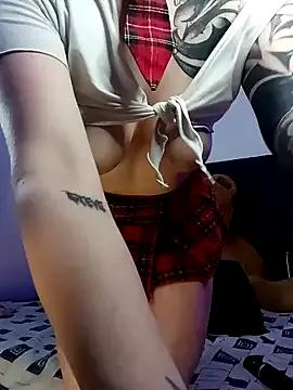 Customizable and immersive: Energize your taste buds and checkout our delicious choice of amateur cams liveshows with excited livestreamers getting their sweet physiques pounded with their beloved vibrating toys.