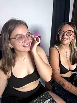 Customizable and immersive: Energize your taste buds and checkout our delicious choice of amateur cams liveshows with excited livestreamers getting their sweet physiques pounded with their beloved vibrating toys.