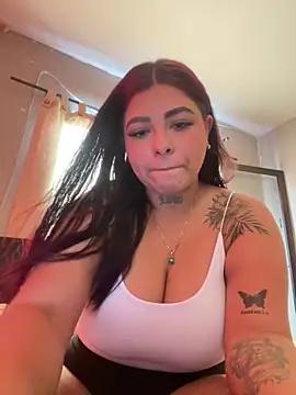 Customizable and immersive: Energize your taste buds and checkout our delicious choice of amateur cams liveshows with excited livestreamers getting their sweet physiques pounded with their beloved vibrating toys.