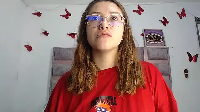 Customizable and immersive: Energize your taste buds and checkout our delicious choice of amateur cams liveshows with excited livestreamers getting their sweet physiques pounded with their beloved vibrating toys.