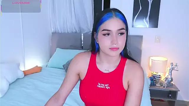 Customizable and immersive: Energize your taste buds and checkout our delicious choice of amateur cams liveshows with excited livestreamers getting their sweet physiques pounded with their beloved vibrating toys.