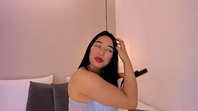 Customizable and immersive: Energize your taste buds and checkout our delicious choice of amateur cams liveshows with excited livestreamers getting their sweet physiques pounded with their beloved vibrating toys.