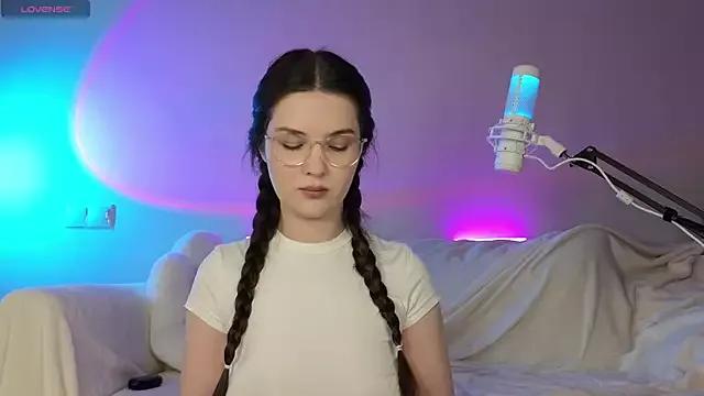 Customizable and immersive: Energize your taste buds and checkout our delicious choice of amateur cams liveshows with excited livestreamers getting their sweet physiques pounded with their beloved vibrating toys.