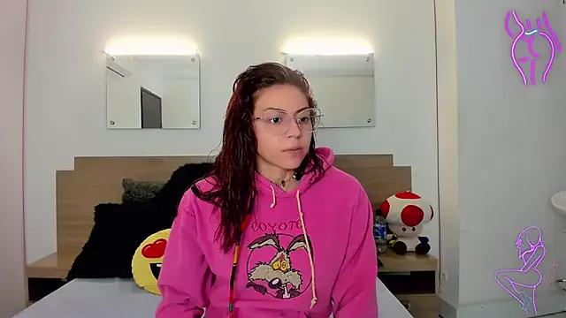 Customizable and immersive: Energize your taste buds and checkout our delicious choice of amateur cams liveshows with excited livestreamers getting their sweet physiques pounded with their beloved vibrating toys.