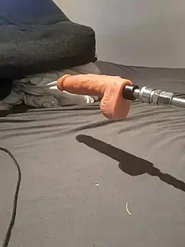Customizable and immersive: Energize your taste buds and checkout our delicious choice of amateur cams liveshows with excited livestreamers getting their sweet physiques pounded with their beloved vibrating toys.
