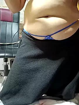 Aradhya00 from StripChat