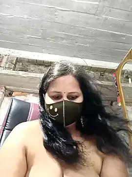 Aradhya00 from StripChat