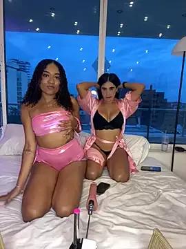 Customizable and immersive: Energize your taste buds and checkout our delicious choice of amateur cams liveshows with excited livestreamers getting their sweet physiques pounded with their beloved vibrating toys.