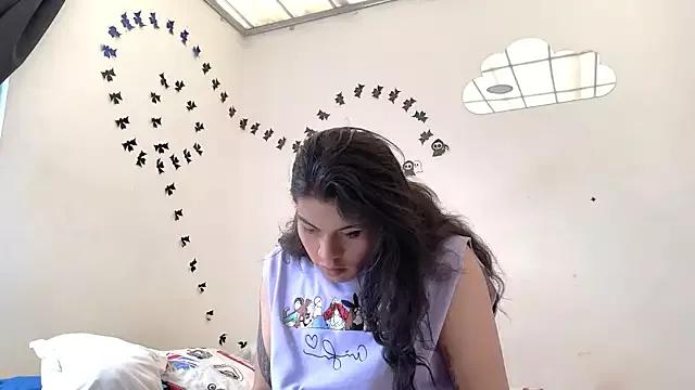 Customizable and immersive: Energize your taste buds and checkout our delicious choice of amateur cams liveshows with excited livestreamers getting their sweet physiques pounded with their beloved vibrating toys.