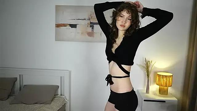 ArianaArtus from StripChat is Freechat