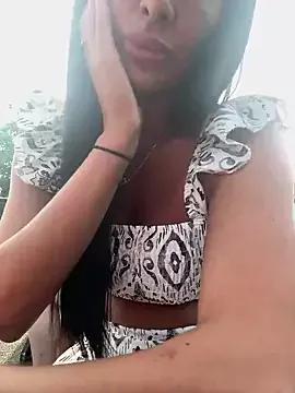 AriannaAngel from StripChat is Freechat