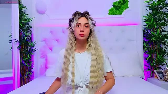 AriannaSins from StripChat