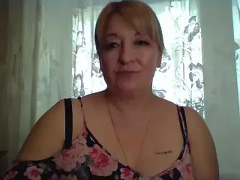 ArielXLoveresss from StripChat is Freechat