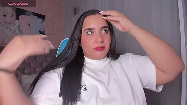 artemisa19 from StripChat is Freechat