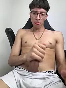 Photos of arthurdavies from StripChat is Freechat