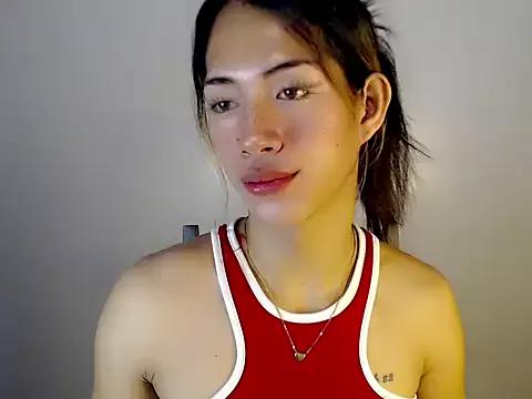 ashley_bombshell from StripChat is Freechat