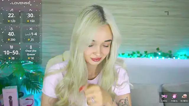 Customizable and immersive: Energize your taste buds and checkout our delicious choice of amateur cams liveshows with excited livestreamers getting their sweet physiques pounded with their beloved vibrating toys.