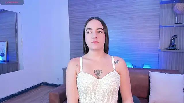 ashleyy_collinss from StripChat is Freechat