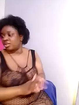assqueenxx from StripChat is Freechat