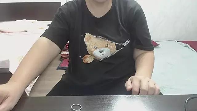 AsweetyAli from StripChat is Freechat