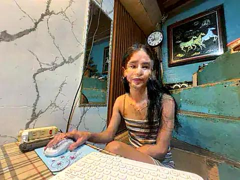 asya_chris from StripChat is Freechat