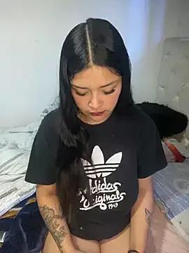 Aurora_fire1 from StripChat is Freechat