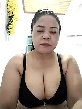 Baby-bigtits2024 from StripChat is Freechat