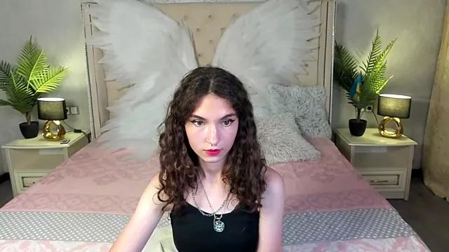 Customizable and immersive: Energize your taste buds and checkout our delicious choice of amateur cams liveshows with excited livestreamers getting their sweet physiques pounded with their beloved vibrating toys.