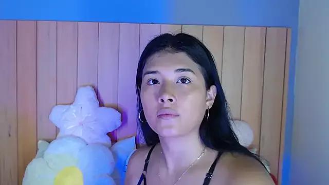 babyhoney1 from StripChat