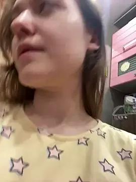 Bambi-Live from StripChat is Freechat