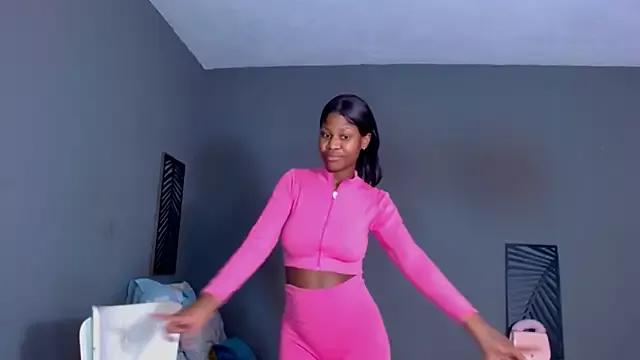BarbieDoll21 from StripChat is Freechat