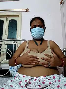 Barna_Love from StripChat is Freechat