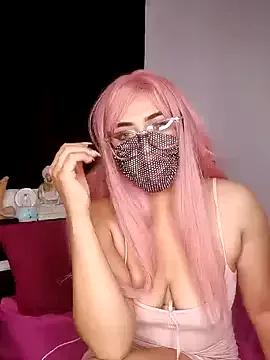 Photos of Bayan-Queen from StripChat is Freechat