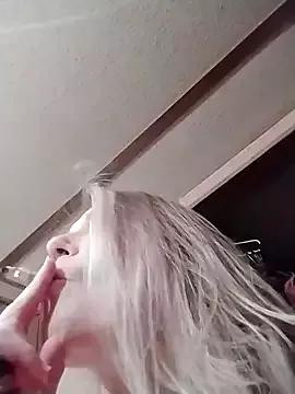 bb_empress from StripChat is Freechat