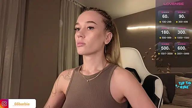 BBabyShark from StripChat